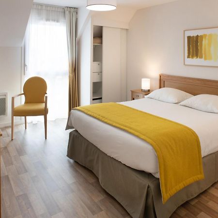 Domitys L'Oustaou Aparthotel Saint-Martin-de-Crau Exterior photo